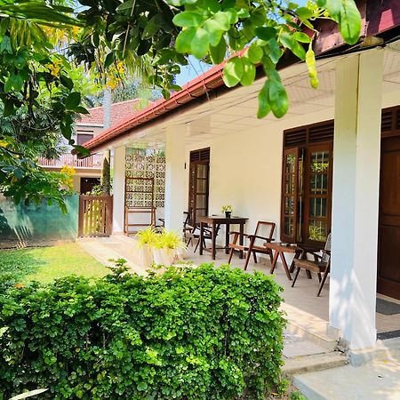 Medawatta Villa Mirissa Luaran gambar