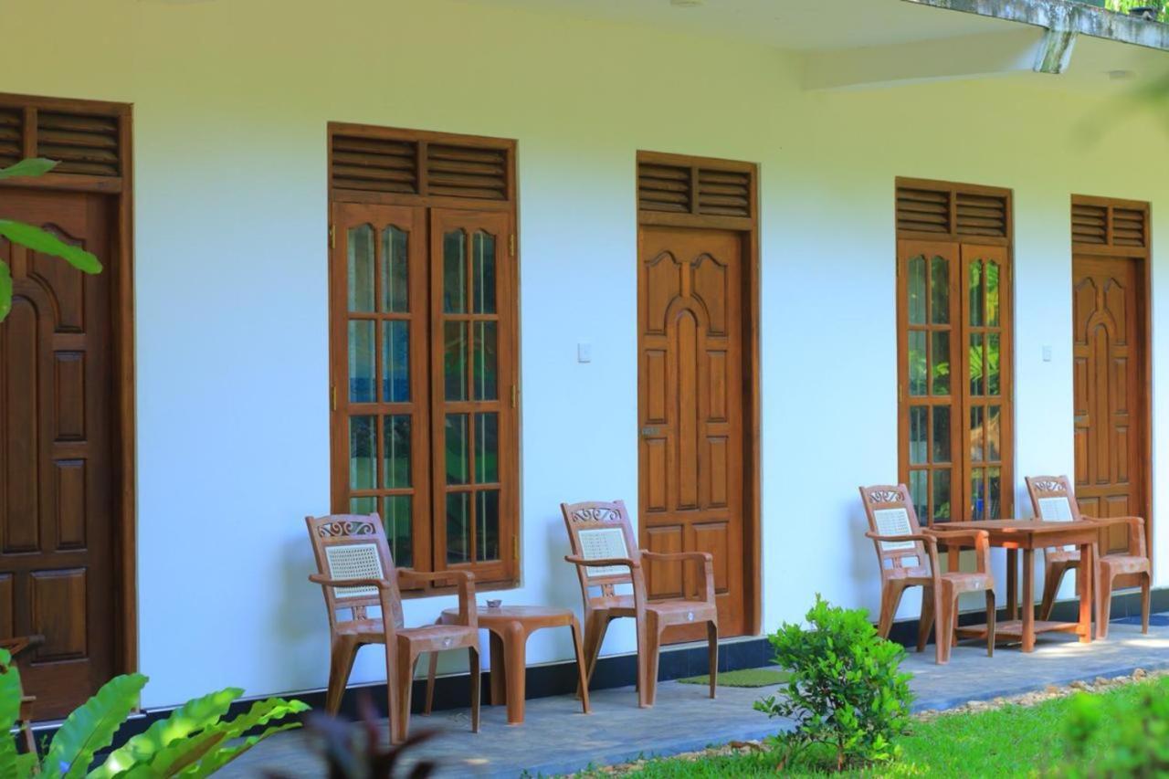 Medawatta Villa Mirissa Luaran gambar