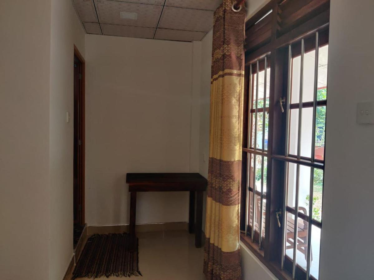 Medawatta Villa Mirissa Luaran gambar