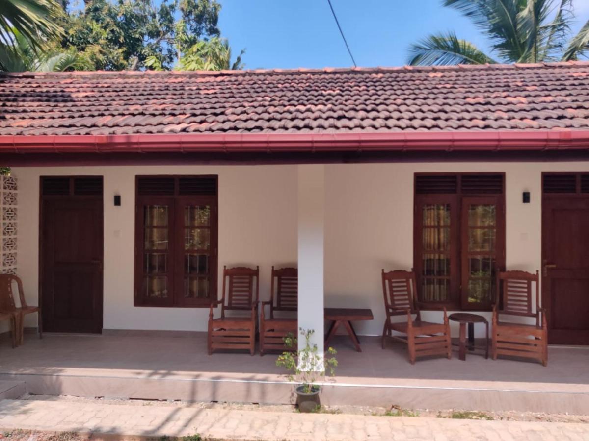 Medawatta Villa Mirissa Luaran gambar